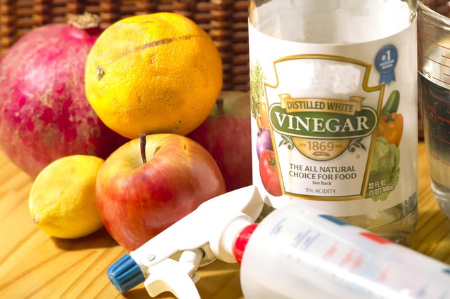 14 idées pour nettoyer avec le vinaigre blanc 